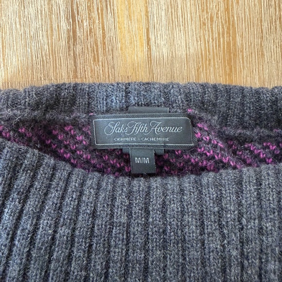 Saks Fifth Avenue Cashmere Sweater - Picture 6 of 6